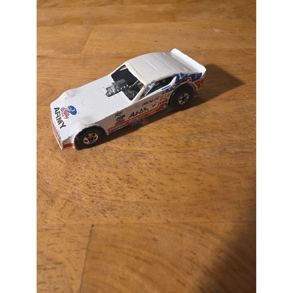 1977 Hot Wheels Don the Snake Prudhomme US Army Funny Car